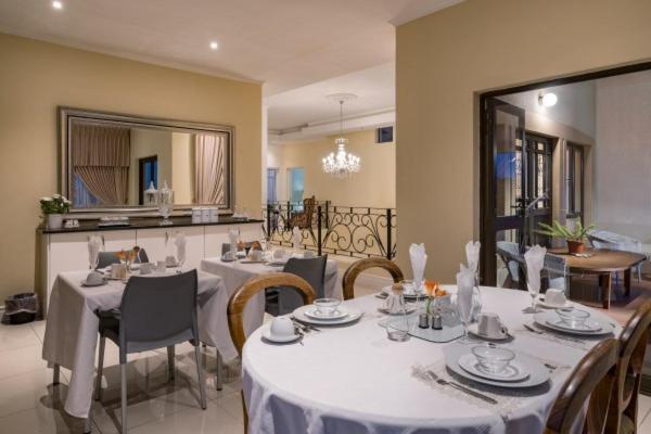 Auriols Guest House Parow Extérieur photo
